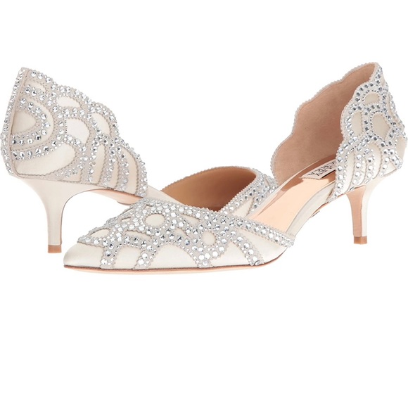 Badgley Mischka Low Heels - Picture 5 of 5